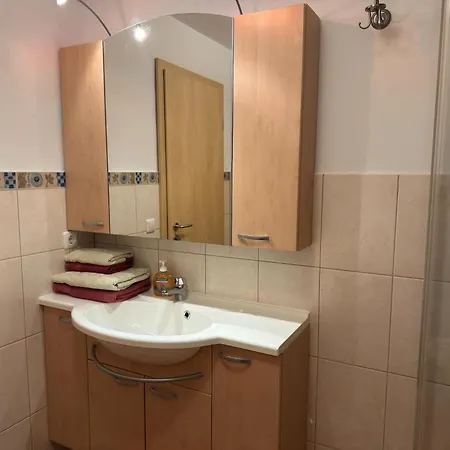 Charmante Mit Garten In Wiek شقة Wiek auf Rügen