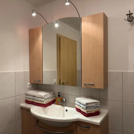 Charmante Mit Garten In Wiek Lägenhet Wiek auf Rügen