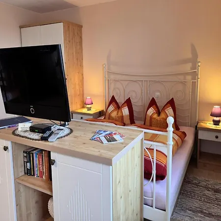Apartment Charmante Mit Garten In Wiek