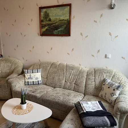 Charmante Mit Garten In Wiek * Wiek auf Ruegen